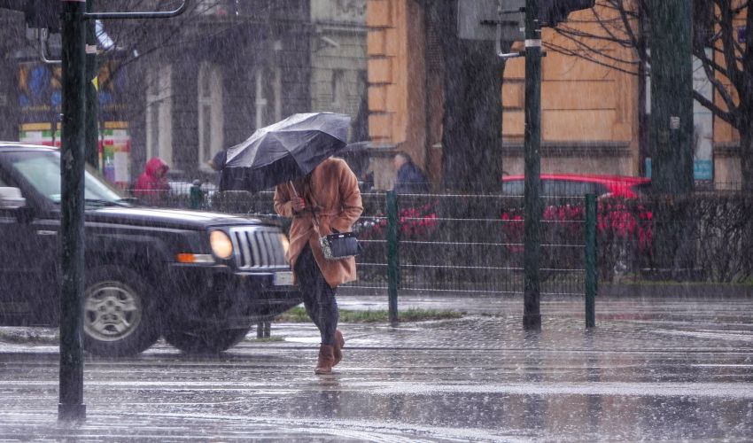 Vrijeme danas - Naoblačenje s kišom, pljuskovima i grmljavinom
