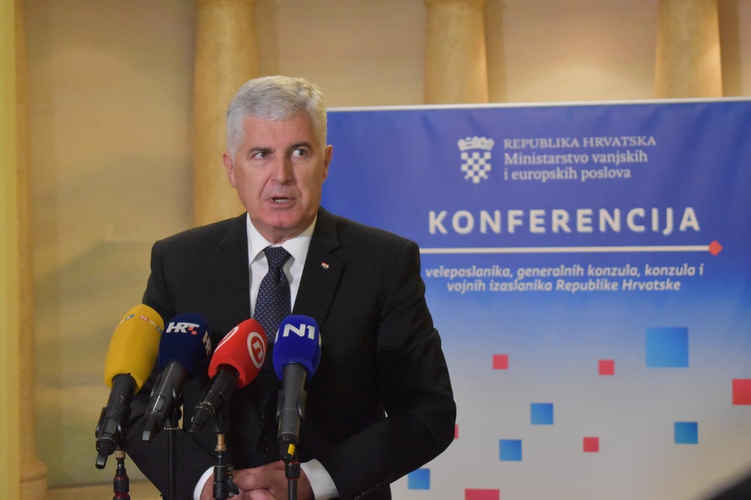 Odgođeno potpisivanje sporazuma o uspostavi vlasti HDZ-a BiH i probošnjačke Osmorke
