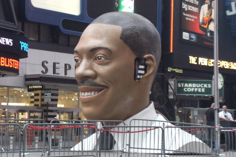 Eddie Murphy dobit će nagradu za životno djelo na Zlatnim globusima
