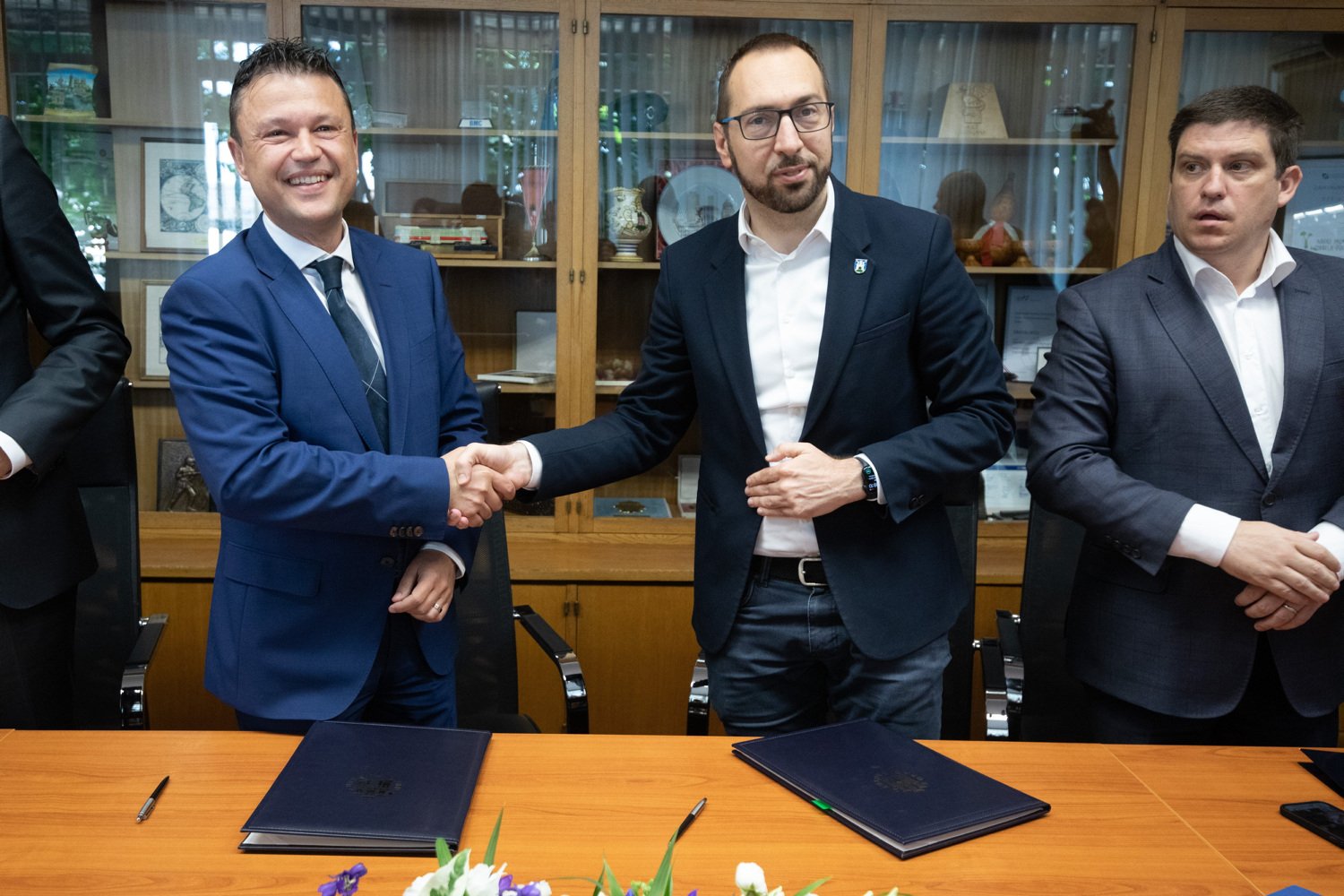 Potpisan ugovor o 20 novih tramvaja, neki su stari čak 48 godina