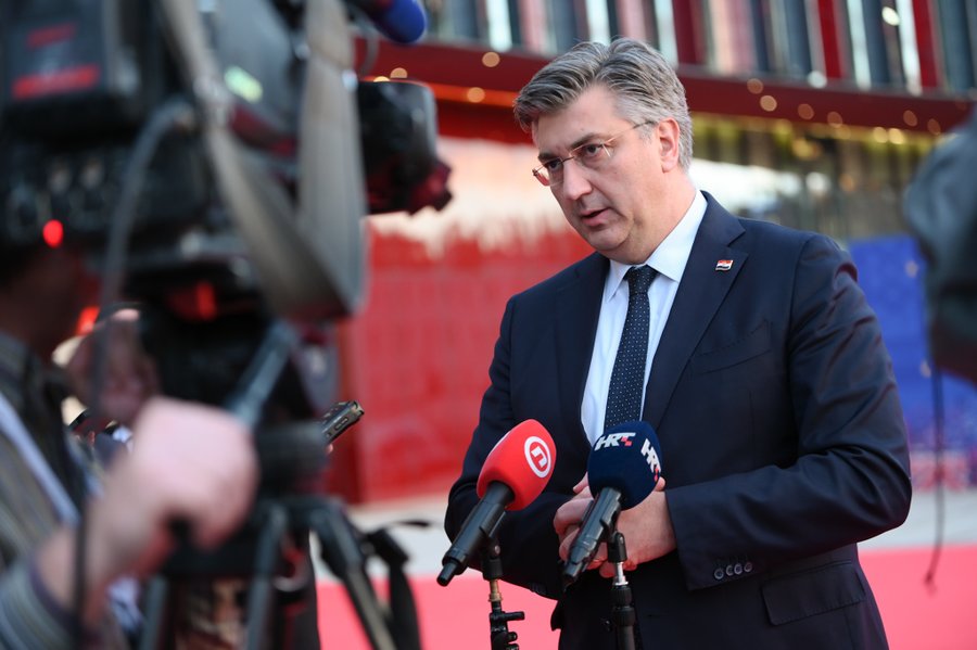 Plenković za uravnotežen pristup na Kosovu, bez pristranosti