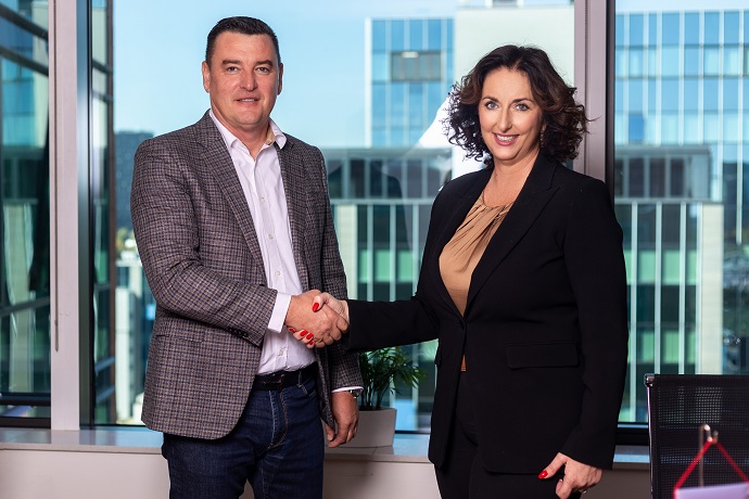 PBZ i Intesa Sanpaolo Grupa nastavljaju s Minibond inicijativom s izdanjem mini obveznice društva Viator