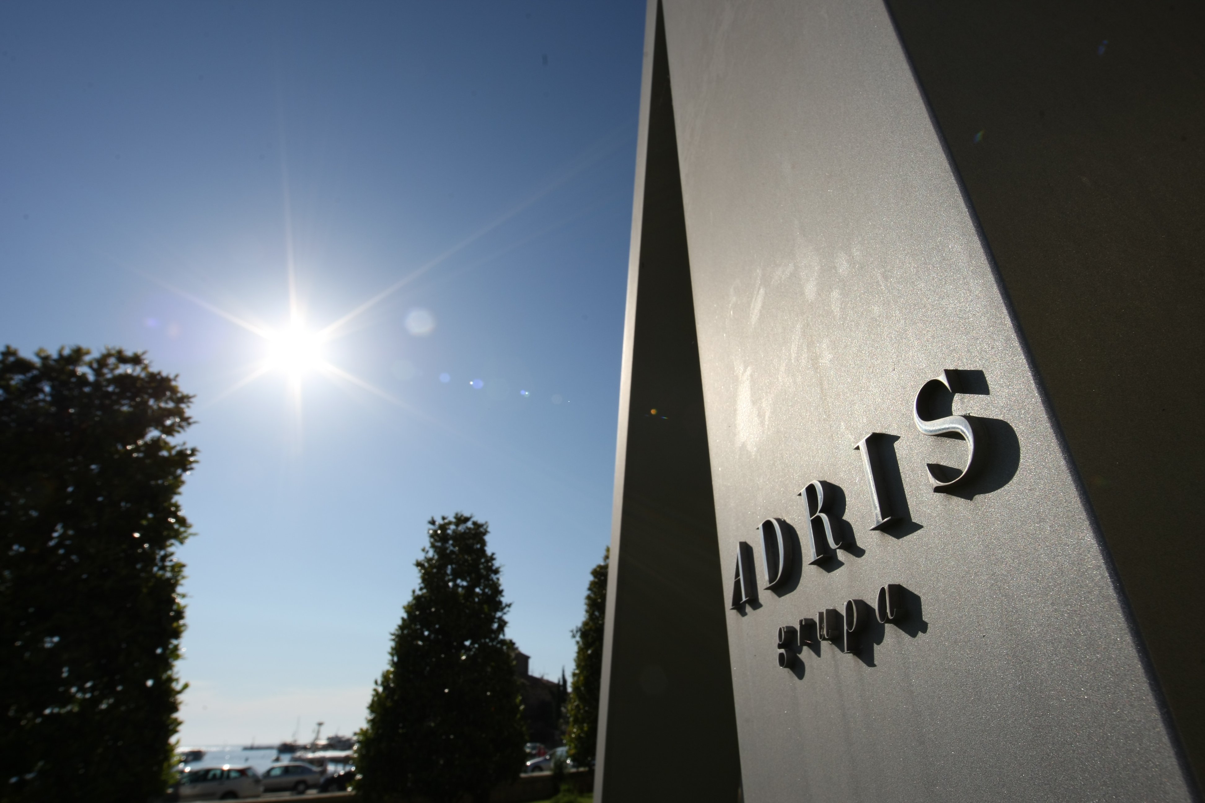 Adris: Zaposlenicima za božićnice i nagrade za ostvarene rezultate gotovo 4 milijuna eura