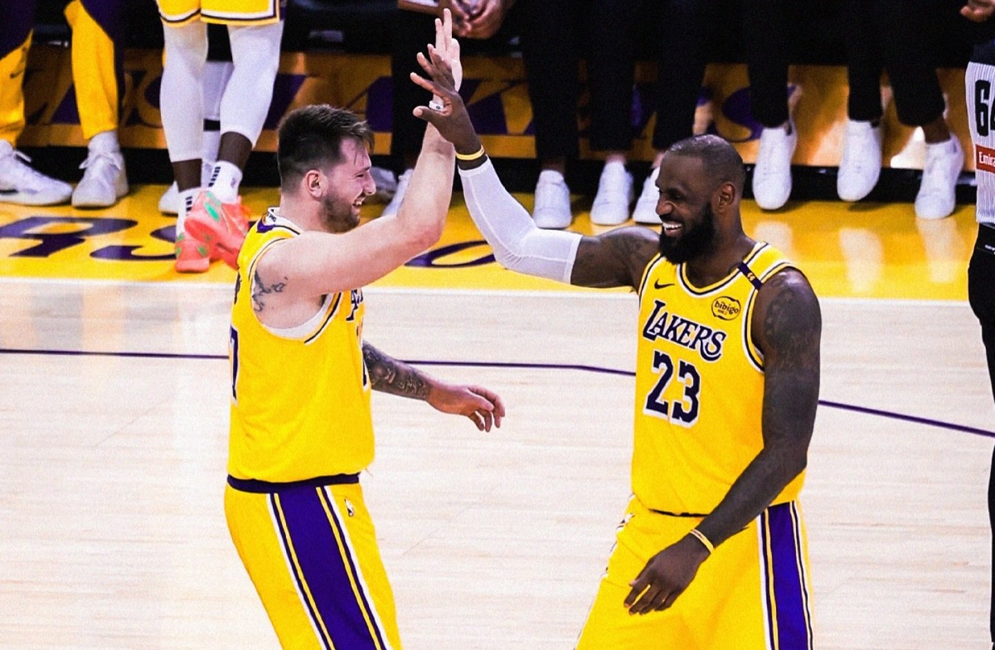 Dončić debitirao za Lakerse u trijumfalnom početku nove ere (VIDEO)