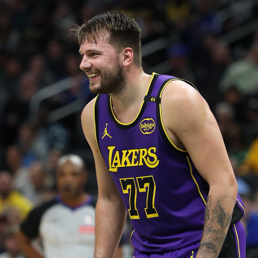 Dončić briljirao, Lakersi izgubili od Bucksa