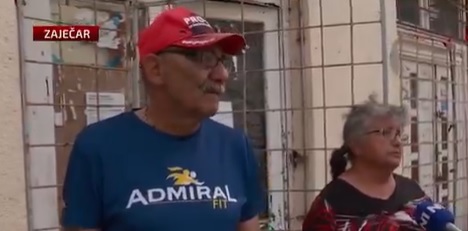 Nisu dobili novac za glasove: Birači Vučićevog SNS-a prosvjeduju u Zaječaru (VIDEO)