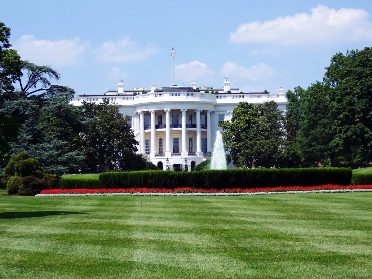 Amerika obustavila slanje ključnih oružja Ukrajini
