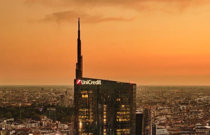 UniCredit objavio odlične rezultate, podigao prognoze