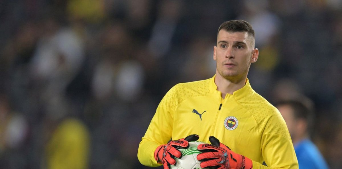 Fenerbahče je zatražio od Livakovića da si pronađe novi klub