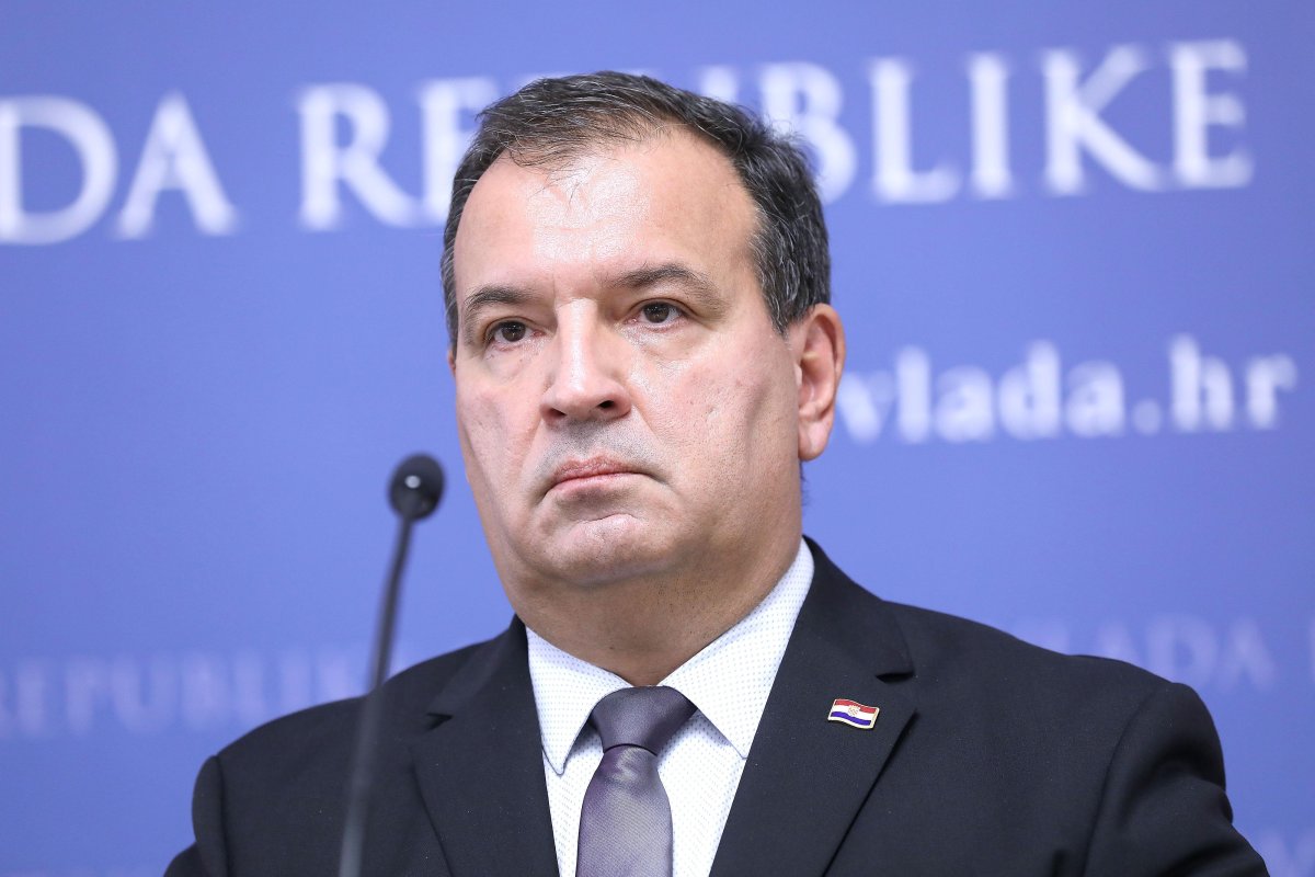 Beroš želi nazad na posao u bolnicu, a lijepo je zaradio i ne radeći ništa