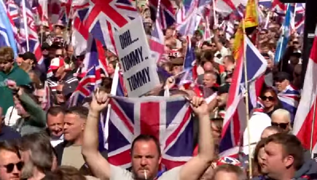 Ogroman prosvjed protiv migranata u Londonu (VIDEO)