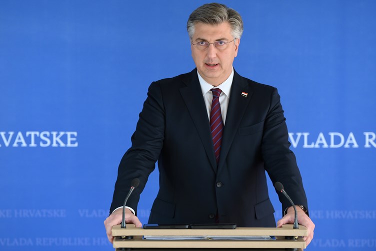 Plenković: Beroš nije operirao sedam godina? Mislite da je zaboravio?