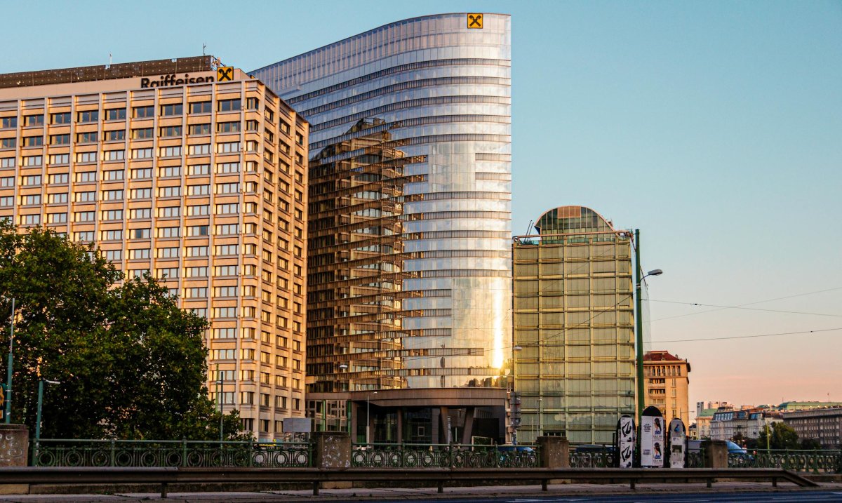 Raiffeisen Bank International planira ponudu za preuzimanje svih dionica Addiko banke