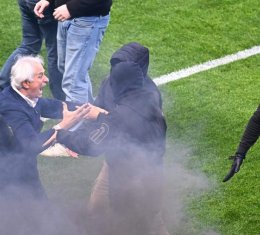 Halilhodžić sam krenuo na huligane