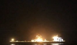 Dramatična eskalacija: Gori saudijski tanker pun nafte, pogođen je projektilom