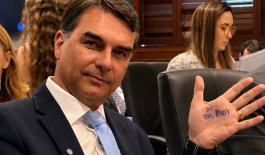 Flávio Bolsonaro vodi nakon prvog kruga izbora u Brazilu