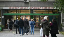 Dan odluke u Srbiji: U Beogradu od rana jutra redovi na biračkim mjestima