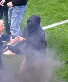 Halilhodžić sam krenuo na huligane