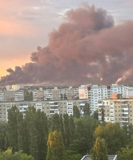 Ukrajinci dronovima napali rusku rafineriju, grad se guši u dimu