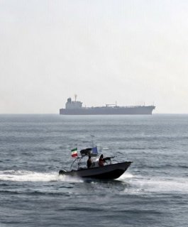 SAD i Iran pauziraju neprijateljstva, plovidba Hormuškim tjesnacem normalizira se 