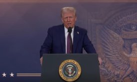 Trump poručuje Walmartu da 'pojede carine', a ne povećava cijene