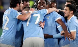Lazio pobijedio Milan i pomogao Interu u borbi za naslov