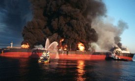 Iranski dron pogodio tanker pun sirove nafte uz obalu Dubaija