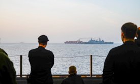 Rasplamsao se rat, Amerikanci uništavaju iranske brodove
