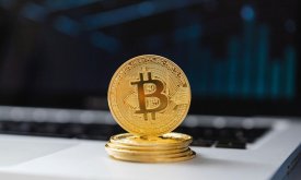 Bitcoin uzletio iznad 75.000 dolara