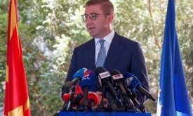 Od Breitbarta do Newsmaxa: Balkanski čelnici traže prečicu do Trumpa