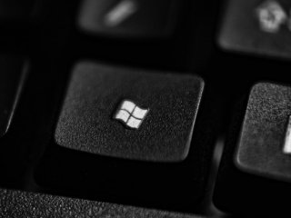 Microsoft neće kreirati AI chatbota za erotiku