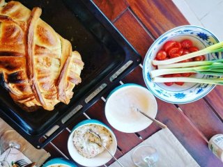 Šunka u kruhu: Evo recepta za sočan blagdanski klasik 