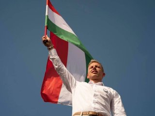 Magyar odabrao neke od najbližih suradnika