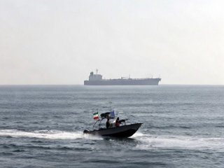 SAD i Iran pauziraju neprijateljstva, plovidba Hormuškim tjesnacem normalizira se 
