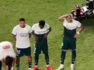 Skandal u Realu: Mbappe i Vinicius odbili nositi majice protiv invazije migranata