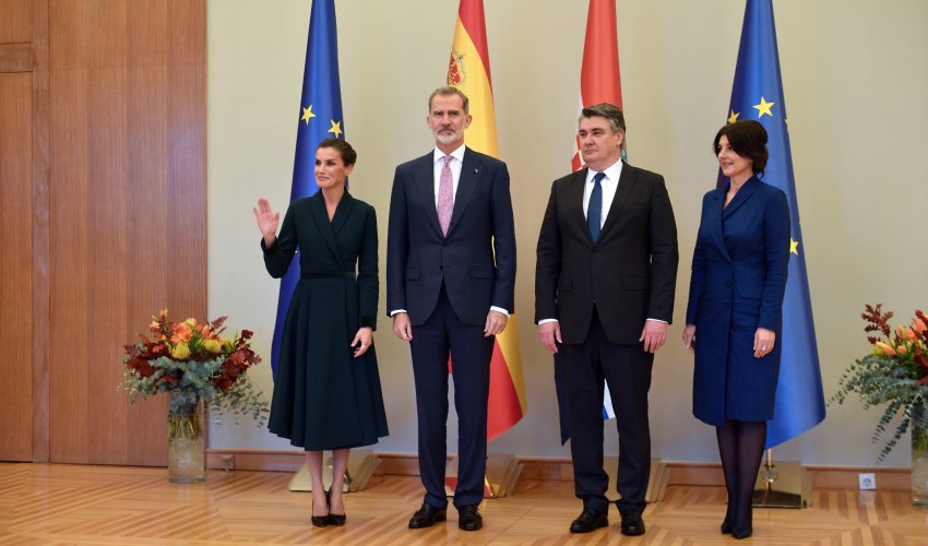 Španjolski kraljevski par svečano dočekan na Pantovčaku, počeo razgovore