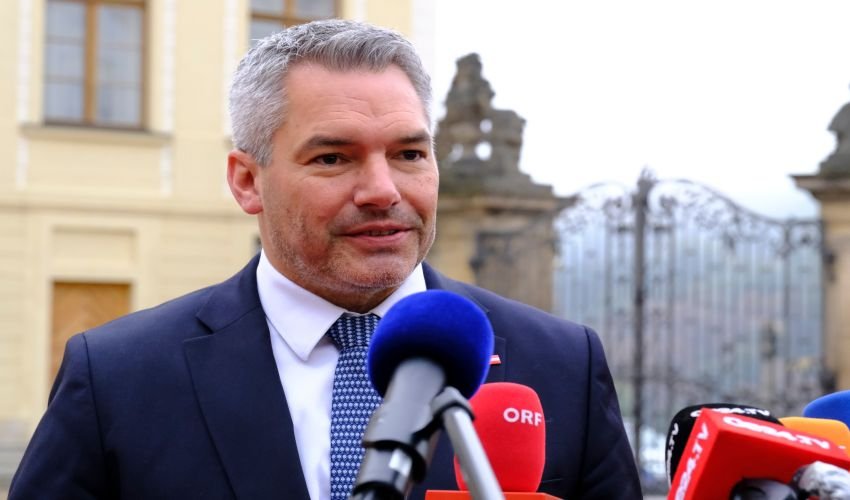 Nehammer: Neće biti austrijskog veta na ulazak RH u šengenski prostor