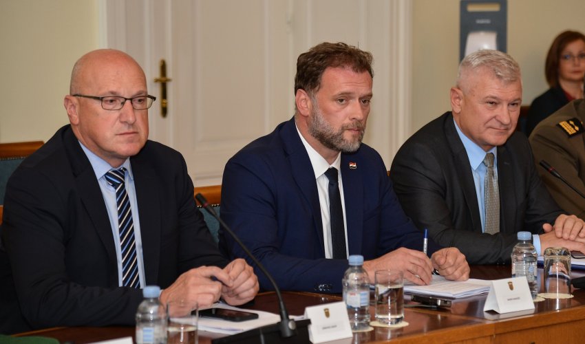 Uz samo jedan glas protiv, saborski Odbor za obranu podržao obuku ukrajinskih vojnika