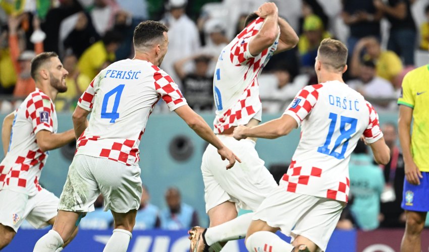 Vatreni utišali sambu i otišli u polufinale SP-a