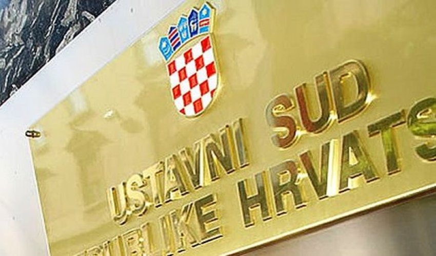 Ustavni suci moraju spasiti kredibilitet izbora i Ustavnog suda