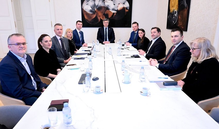 Plenković sazvao krizni sastanak, u Vladu stižu i trgovci: 'Uvođenje eura nije razlog za povećanje cijena!'