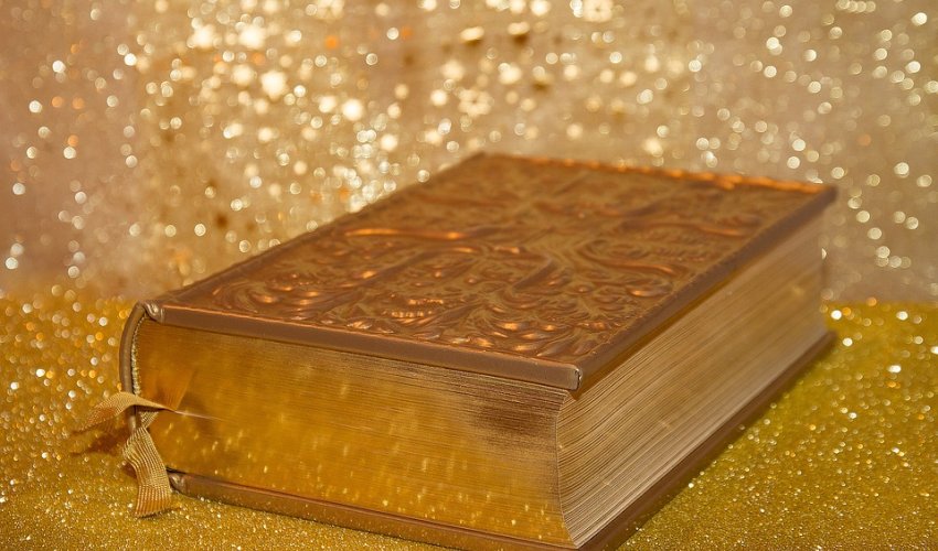Četiristo godina stari primjerak Biblije na aukciji u Sjevernoj Irskoj