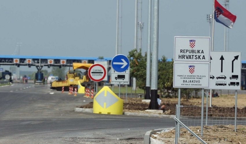 Gužve na Bajakovu nemaju veze s ulaskom Hrvatske u šengenski prostor