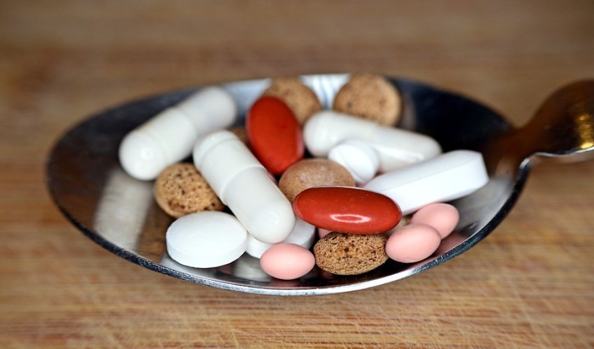 Često uzimanje antibiotika za 48% povećava upalne bolesti crijeva u starijih od 40