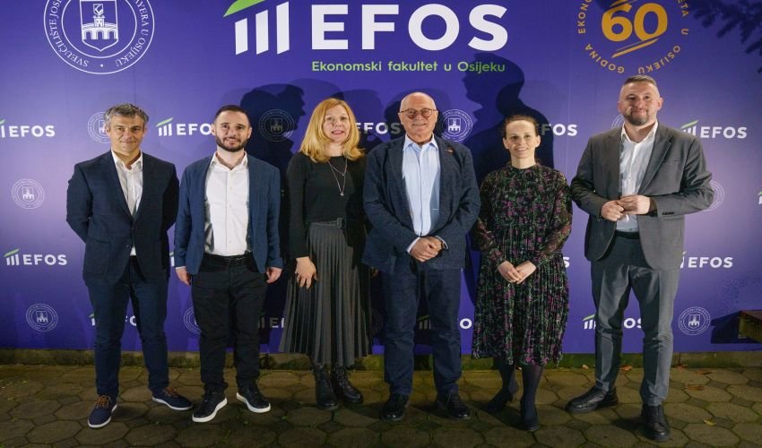 EFOS povodom obljetnice rata u Ukrajini ugostio bivšeg ministra Davora Šterna na raspravi o energetskoj krizi i poslijeratnoj obnovi