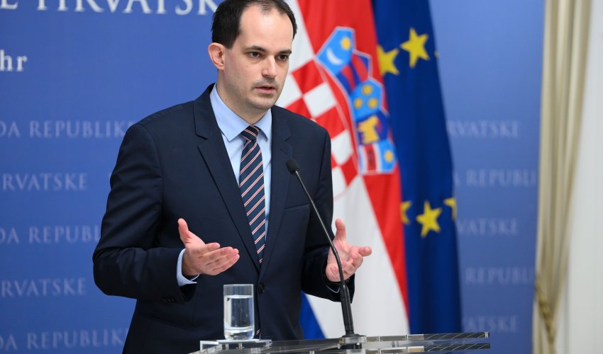 Do ljeta stiže novi Zakon o plaćama u javnoj i državnoj službi