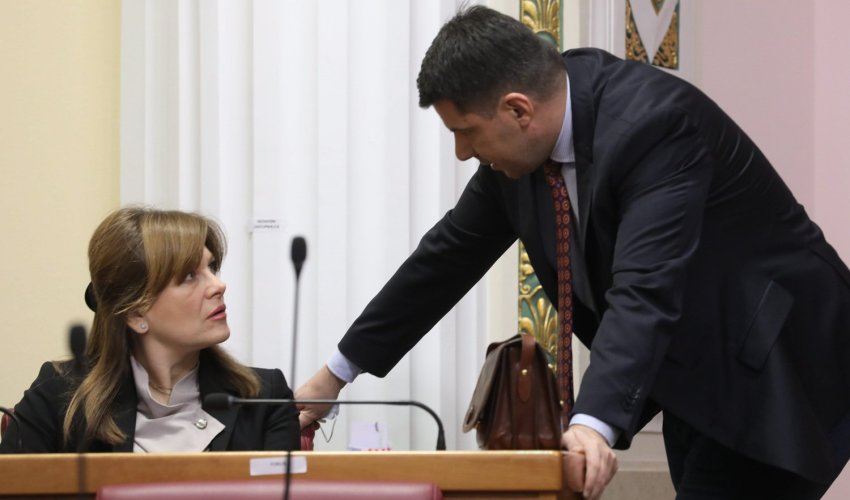 Seljaci i pučani su nestali, a pravednici zamijenili pravaše