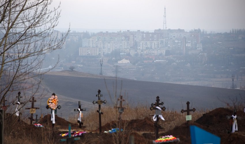 Rusija pojačava topničke i zračne napade na Bahmut