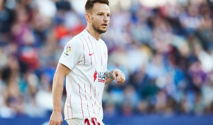 Rakitić: Želim novi ugovor sa Sevillom