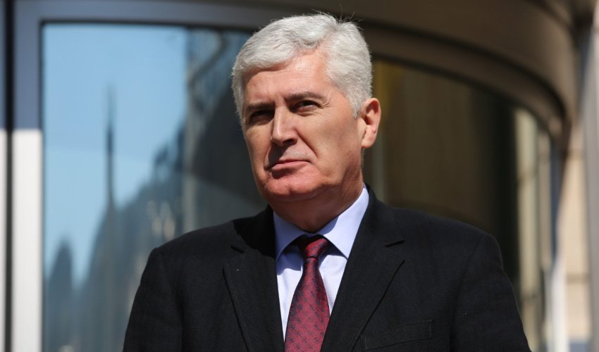 Dogovor o izbornoj i ustavnoj reformi u BiH ide do kraja godine